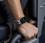 Apple Watch 38-42mm | Apple Watch (38/40/SE/41/42mm) - 4Run™ Silikone Løbe Sportsrem - Hvid - DELUXECOVERS.DK