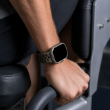 Apple Watch 38-42mm | Apple Watch (38/40/SE/41/42mm) - 4Run™ Silikone Løbe Sportsrem - Sort - DELUXECOVERS.DK
