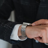 Apple Watch 42mm | Apple Watch (42/44/SE/45mm & Ultra) - L'Empiri™ Crono Stål Rem - Sølv - DELUXECOVERS.DK