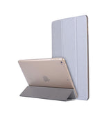 iPad 7/8/9 | iPad 10.2" 7/8/9 (2019/2020/2021) Silk Trifold Silikone Cover - Sølv - DELUXECOVERS.DK