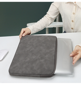 Macbook Sleeve | MacBook Pro 14" - Lambskin Computer Sleeve - Mørkegrå - DELUXECOVERS.DK