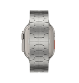 Apple Watch 42mm | Apple Watch (42/44/SE/45mm & Ultra) - L'Empiri™ X36 Ægte Titanium Rem - Sølv - DELUXECOVERS.DK