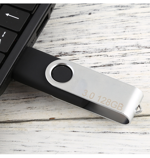 Twister | USB 3.0 Nøgle (128GB) - Sølv/Sort – DeluxeCovers