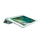 iPad 5 | iPad 5 9.7" (2017) - SoftHue™ Silikone Tri-Fold Cover - Lysegrøn - DELUXECOVERS.DK